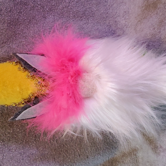 Yellow Bunny Gnome - Picture 2 of 3